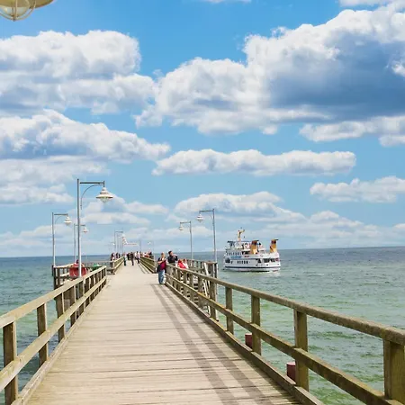 Διαμέρισμα Mit Meerblick, Gratis Nutzung Vom Ahoi Erlebnisbad Und Sauna In Sellin - Haus Blick Zur 04